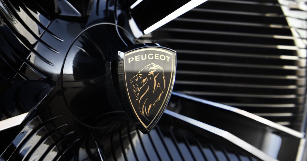 Новая эмблема peugeot