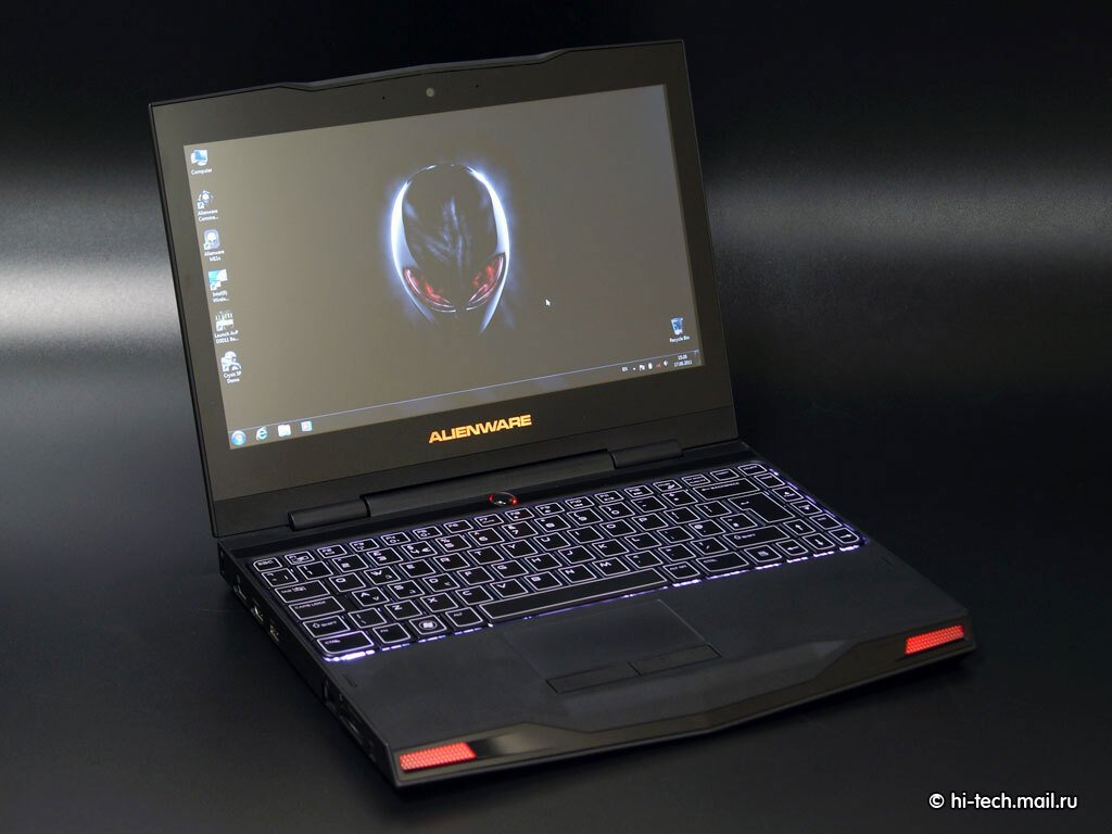 Обзор геймерского ноутбука Dell Alienware M11x: игры для взрослых - Hi-Tech  Mail.ru