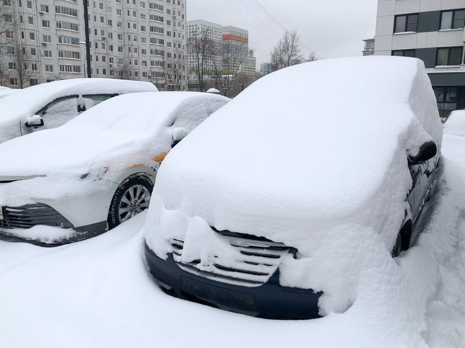 Последствия снегопада в Москве