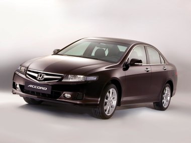 Honda Accord VII