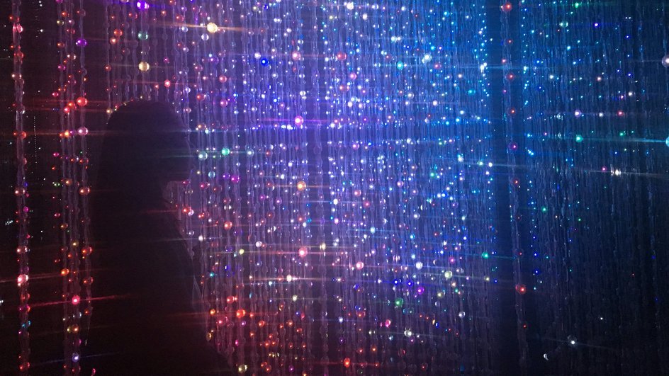 LED LED