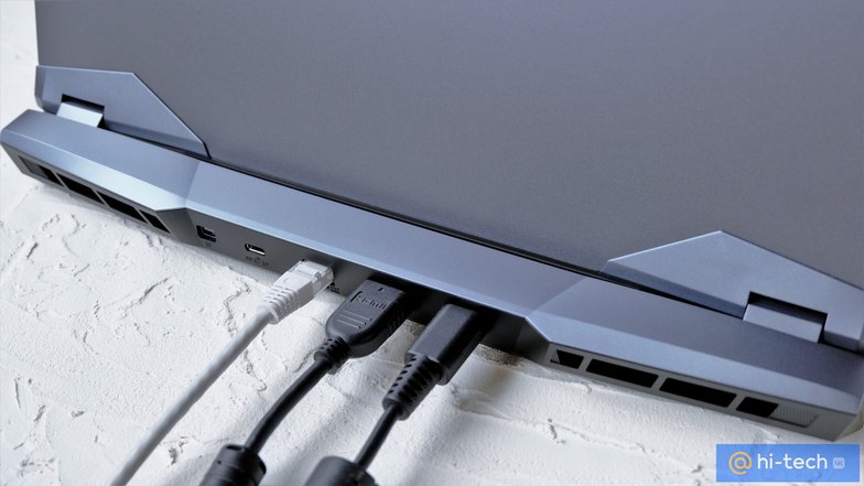 MSI GE66 Raider — игровой ноутбук с&nbsp;эталонным экраном и&nbsp;продуманным дизайном