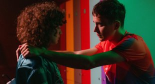 Кадр из сериала «Трудные подростки» (4 сезон)