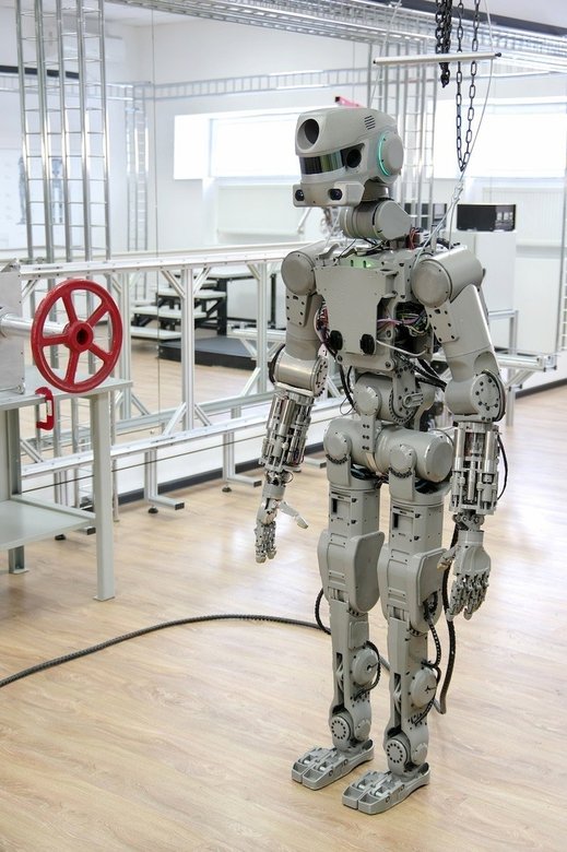 Робот Федор или FEDOR (Final Experimental Demonstration Object Research) — антропоморфный робот, который разработан НПО «Андроидная техника» и Фондом перспективных исследований (ФПИ), и должен заменить человека в местах повышенного риска. Фото: orion-int.ru