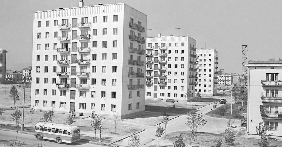 Главархив рассказал историю строительства панельных домов в Москве