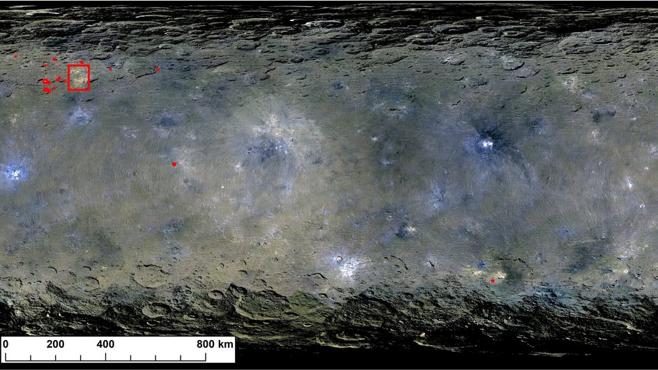 Места обнаружения органических соединений на Церере (выделены красным)