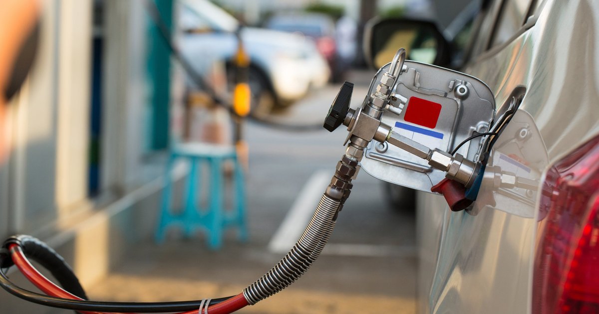 Выгодно ли переводить автомобиль с бензина на газ