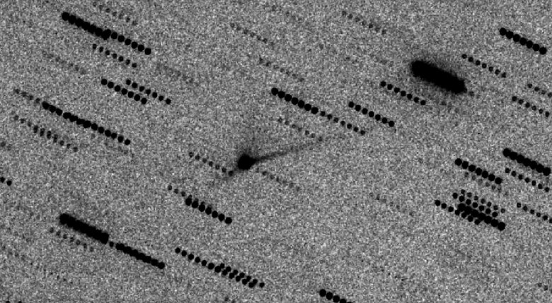 Астероид (65803) Дидим 29 сентября 2022 года, с тремя хвостами / Филипп Романов