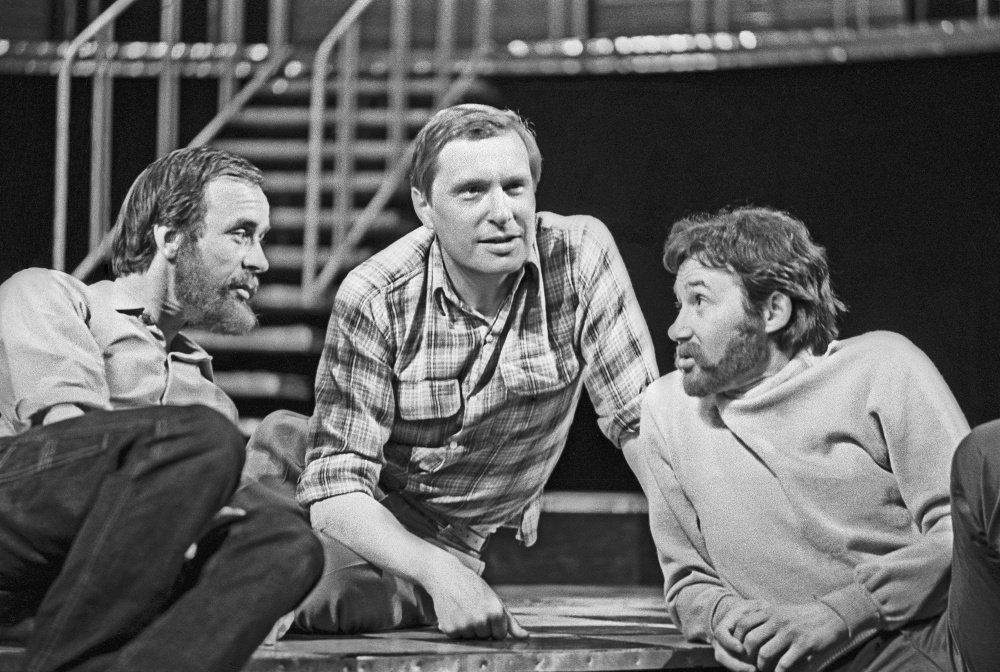 Спектакль БДТ «Выпьем за Колумба», 1971 год Спектакль БДТ «Выпьем за Колумба», 1971 год