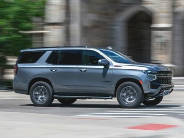 slide image for gallery: 27906 | Chevrolet Tahoe