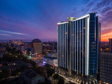 slide image for gallery: 27877 | Krasnodar Marriott