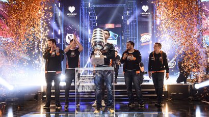 Команда Virtus.pro выигрывает турнир ESL One Katowice 2018. Фото: Virtus.pro