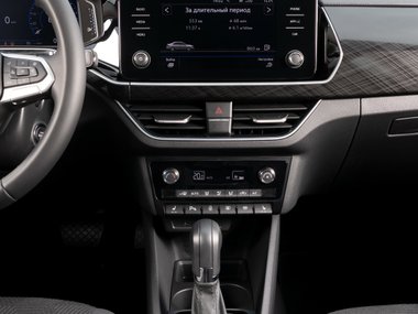 slide image for gallery: 26440 | Volkswagen Polo. Интерьер