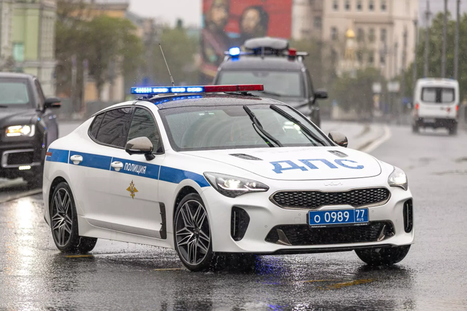 Новые Kia Stinger в МВД