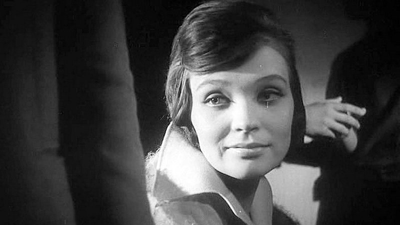 Светлана Светличная в фильме «Застава Ильича» Светлана Светличная в фильме «Застава Ильича»