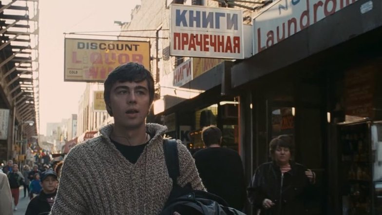 Колоритный район неоднократно можно было увидеть в различных кинокартинах. Например, одно из самых культовых появлений – фильм Алексея Балабанова «Брат 2».
