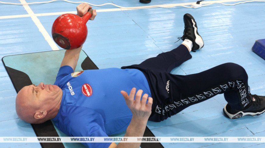 Хоронеко вновь побил мировой рекорд в гиревом спорте