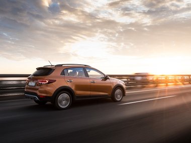 slide image for gallery: 23485 | Kia Rio X-Line