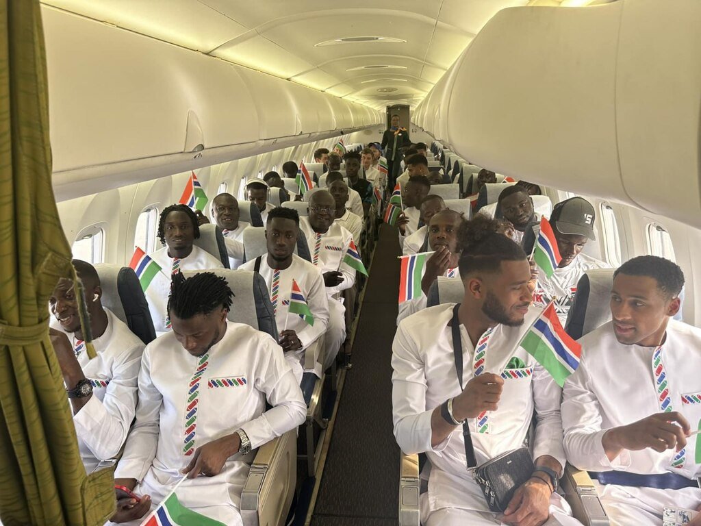 Самолет сборной Гамбии совершил экстренную посадку на пути на Кубок Африки