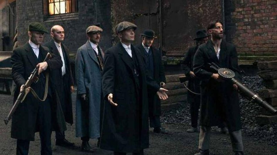 Киллиан Мерфи в сериале «Острые козырьки» Киллиан Мерфи в сериале «Острые козырьки»