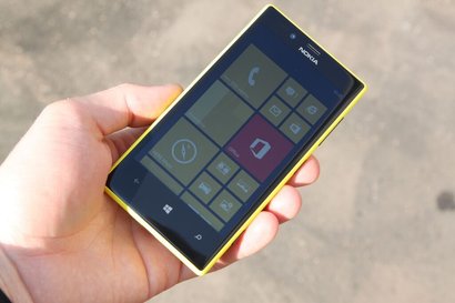 Обзор Nokia Lumia 610: Windows Phone по карману