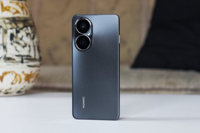 Huawei nova Y73 Huawei nova Y73