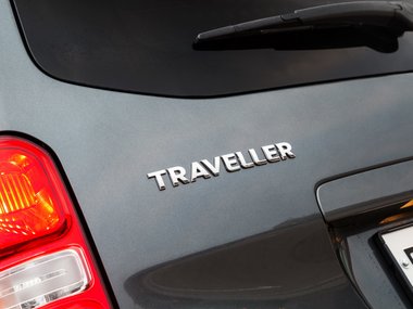 slide image for gallery: 25644 | Peugeot Traveller 4×4