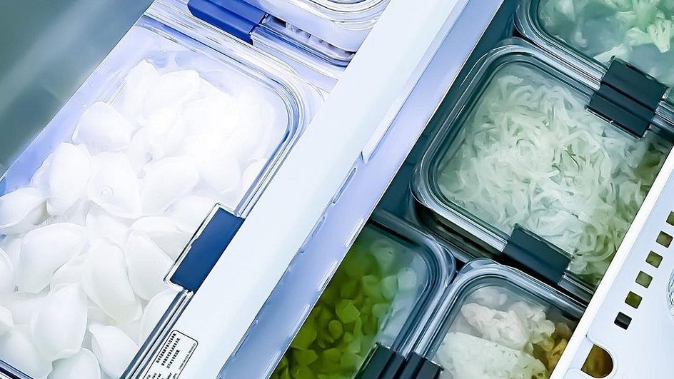 8 красивых и практичных идей для хранения в морозилке