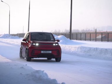slide image for gallery: 27421 | Электромобиль «Кама-1»