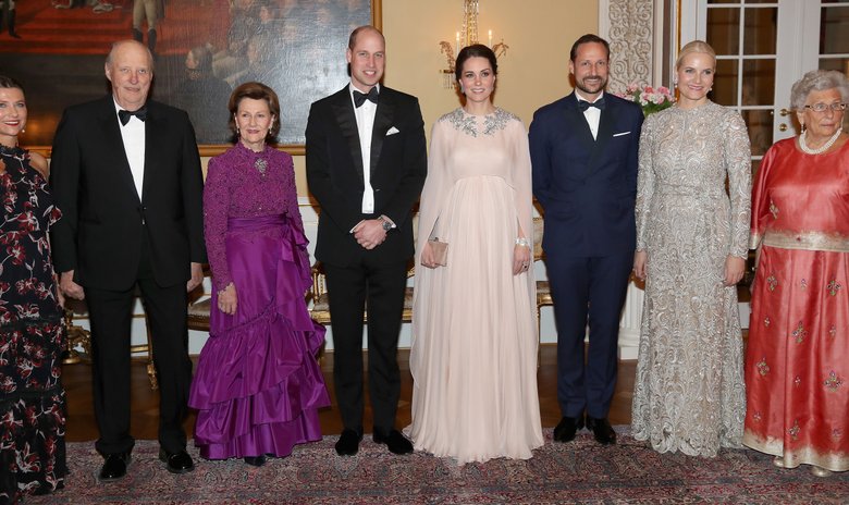 Принц Уильям и Кейт Миддлтон с членами королевской семьи Норвегии