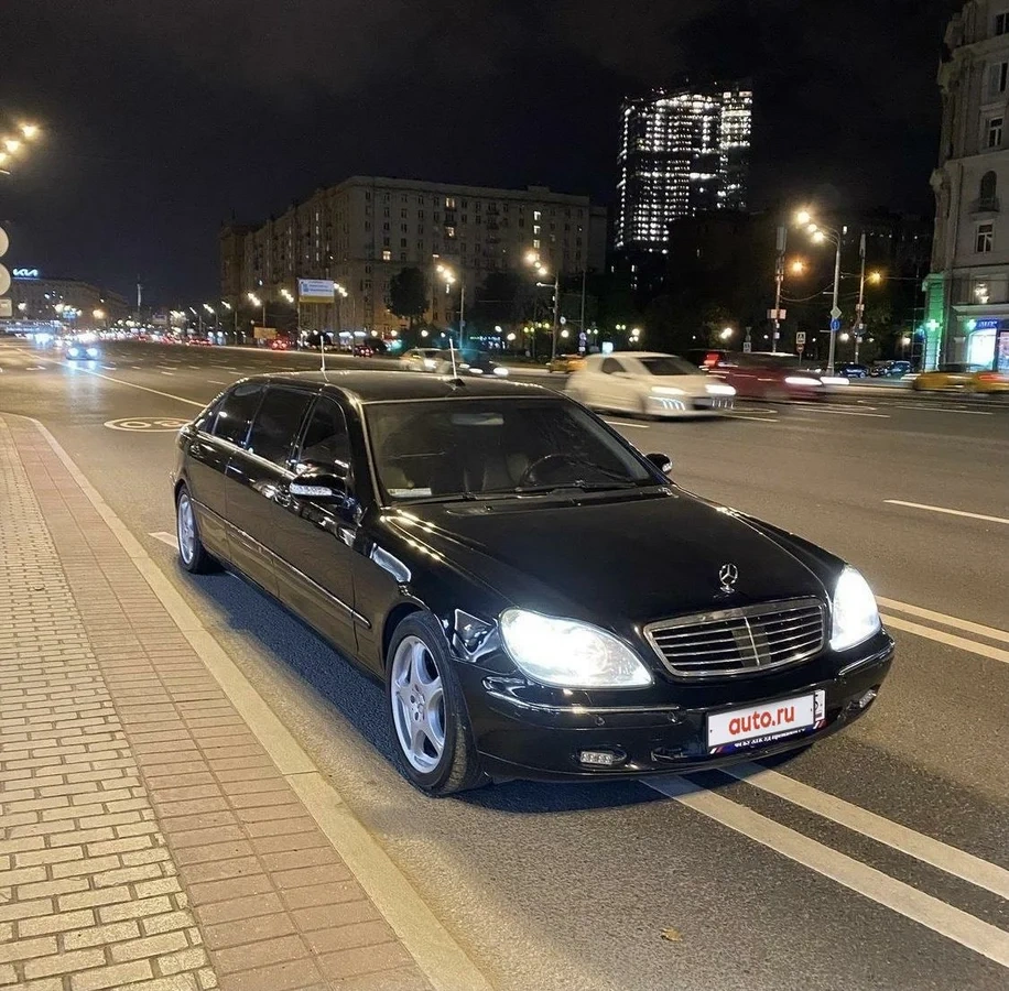 Продается Mercedes S-класса Pullman, которым владел Владимир Жириновский