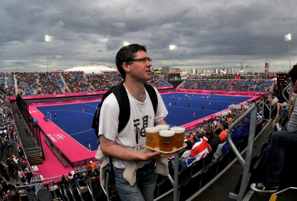 Пивовары не видят причин запрещающих продажу пива на стадионах
