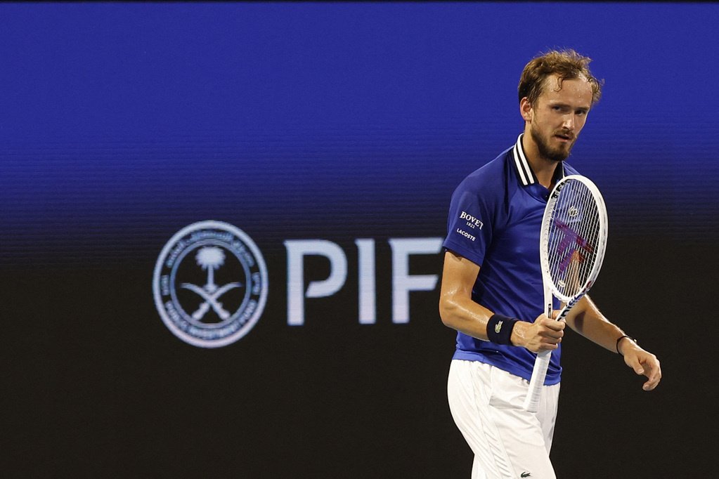 Медведев победил Бублика и может сыграть с Надалем в четвертьфинале «Мастерса» в Мадриде