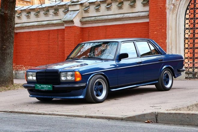 Редкий Mercedes-Benz W123 AMG 1980 года продают за 26,5 миллиона рублей Редкий Mercedes-Benz W123 AMG 1980 года продают за 26,5 миллиона рублей