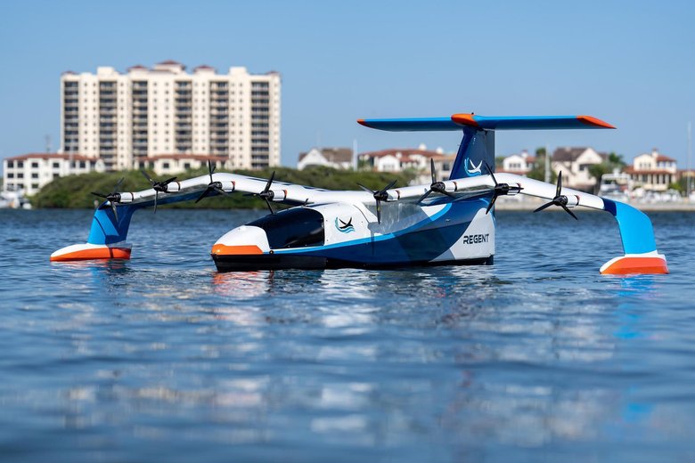 Так выглядит первый прототип Seaglider. Пока он вмещает в себя одного человека, но финальный продукт сможет перевозить сразу 12 человек. Фото: New Atlas