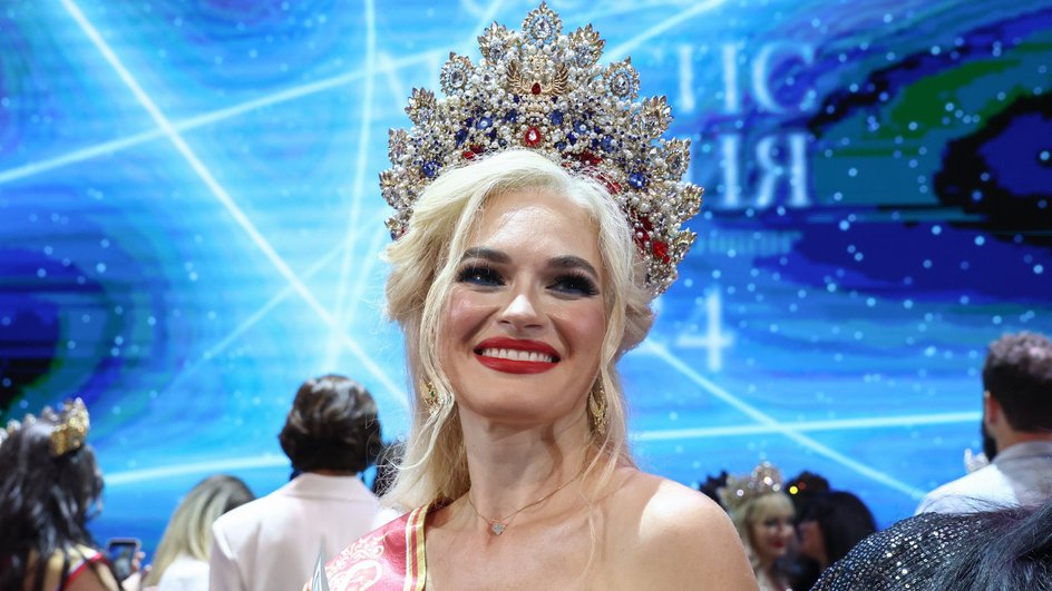 Людмила Рожнева Людмила Рожнева