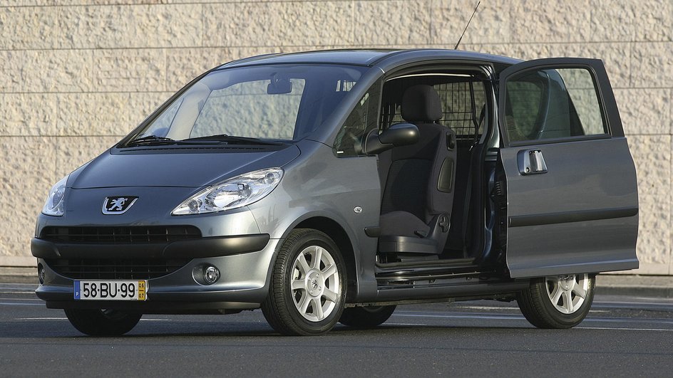 Peugeot 1007 I 2004 - 2010 Хэтчбек