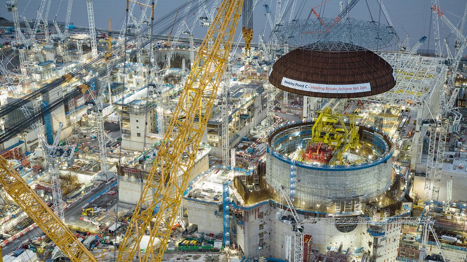 Гигантская строительная площадка Hinkley Point C Гигантская строительная площадка Hinkley Point C