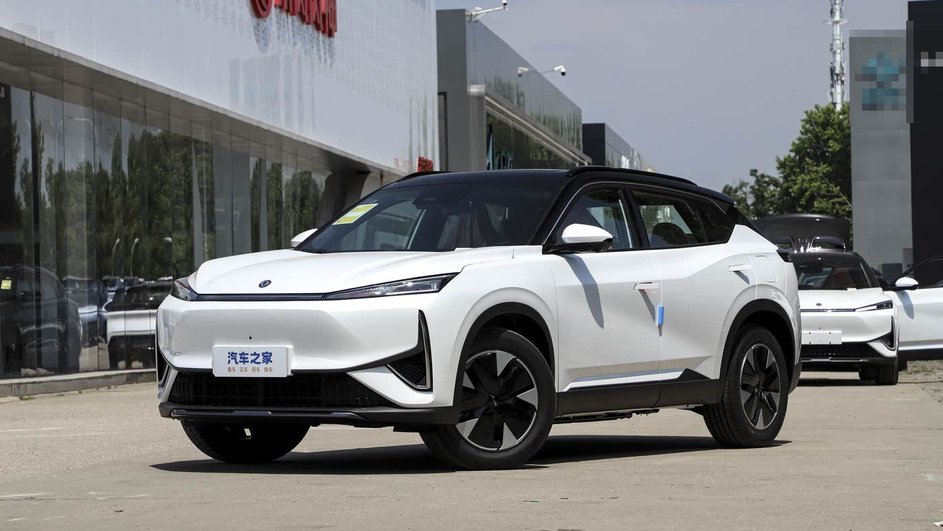 Dongfeng Fengshen L7 