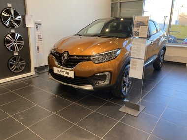 Автосалон Renault и новые автомобили в продаже