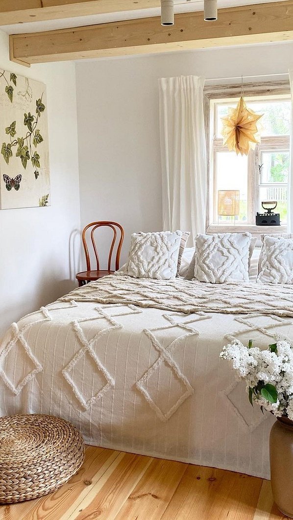 7 самых красивых идей по преображению спальни летом