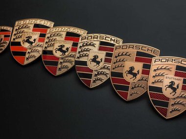 Новый герб Porsche