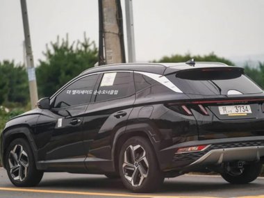 slide image for gallery: 26602 | Hyundai Tucson(c)