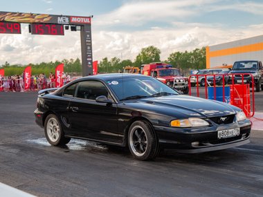 slide image for gallery: 28086 | Russian Weekend Drags 03