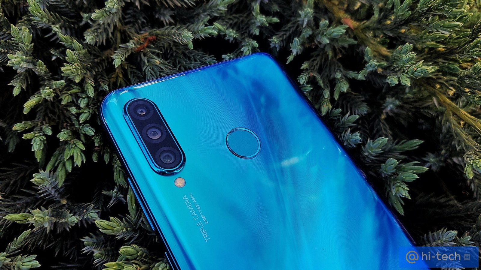 Обзор Huawei P30 lite: «облегчённый» флагман с тройной камерой втрое  дешевле - Hi-Tech Mail.ru