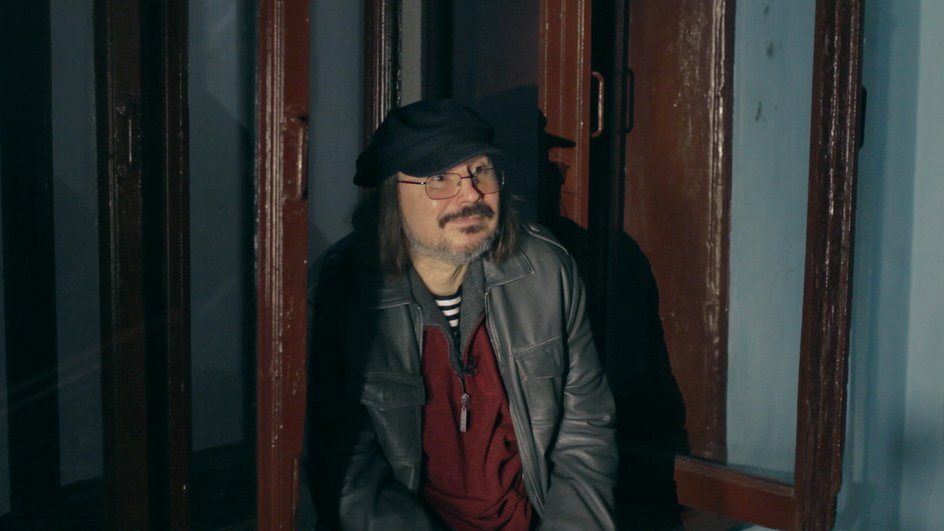 Кадр из фильма «Алексей Балабанов. Послесловие…» Кадр из фильма «Алексей Балабанов. Послесловие…»