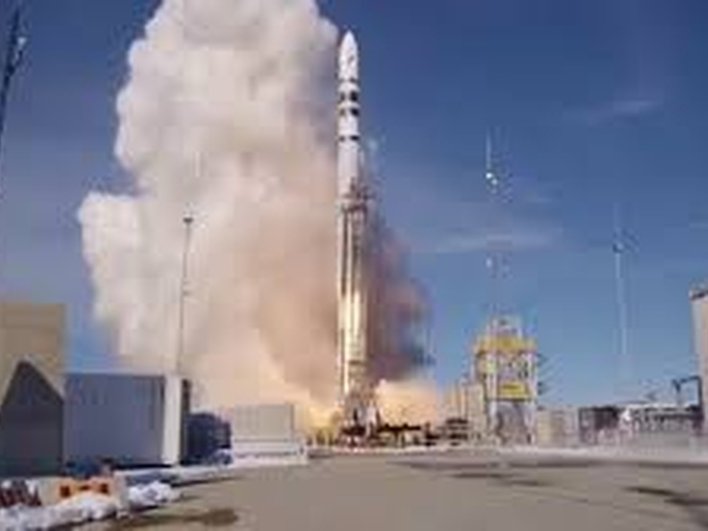 момент запуска ракеты момент запуска ракеты