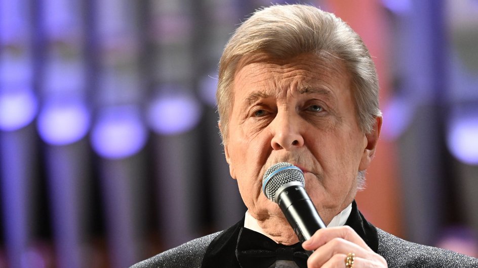 Лев Лещенко