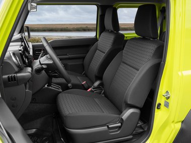 slide image for gallery: 25105 | Suzuki Jimny 2