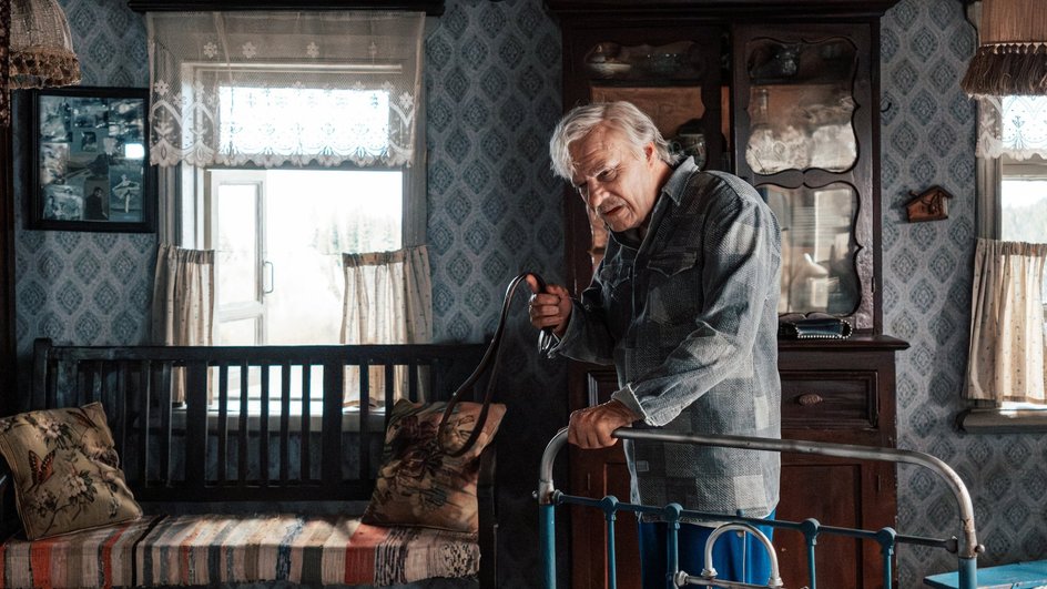 Евгений Цыганов в фильме «Батя 2. Дед» Евгений Цыганов в фильме «Батя 2. Дед»